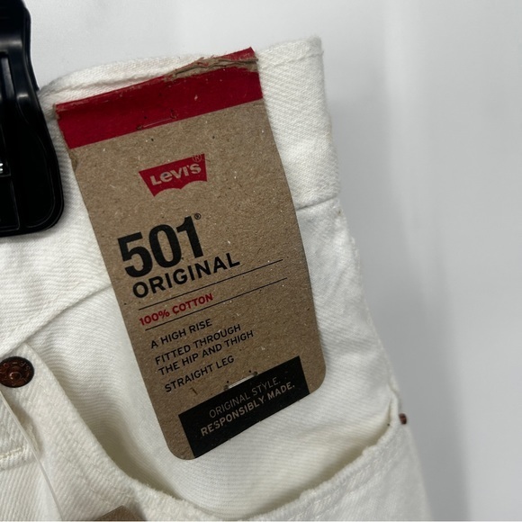 Levi’s Button-fly NWT High Rise Distressed Raw Bottom Hem White Cotton 29 - Picture 8 of 9